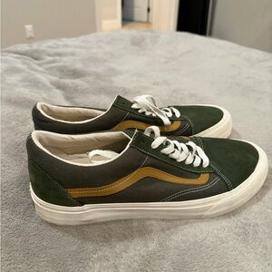 Vans Men's Old Skool Shoe, Size 13